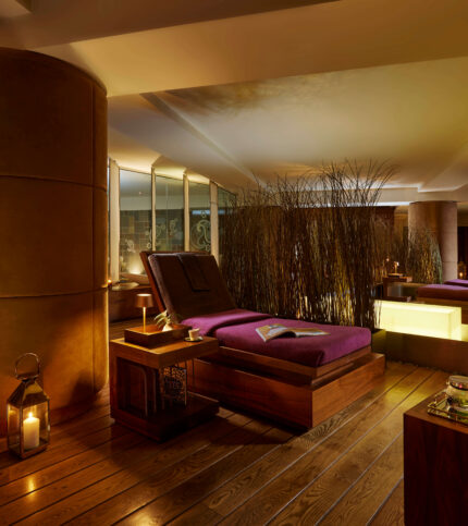 Cosy seating area at Park Place Apartments with dim lighting and relaxing ambience.